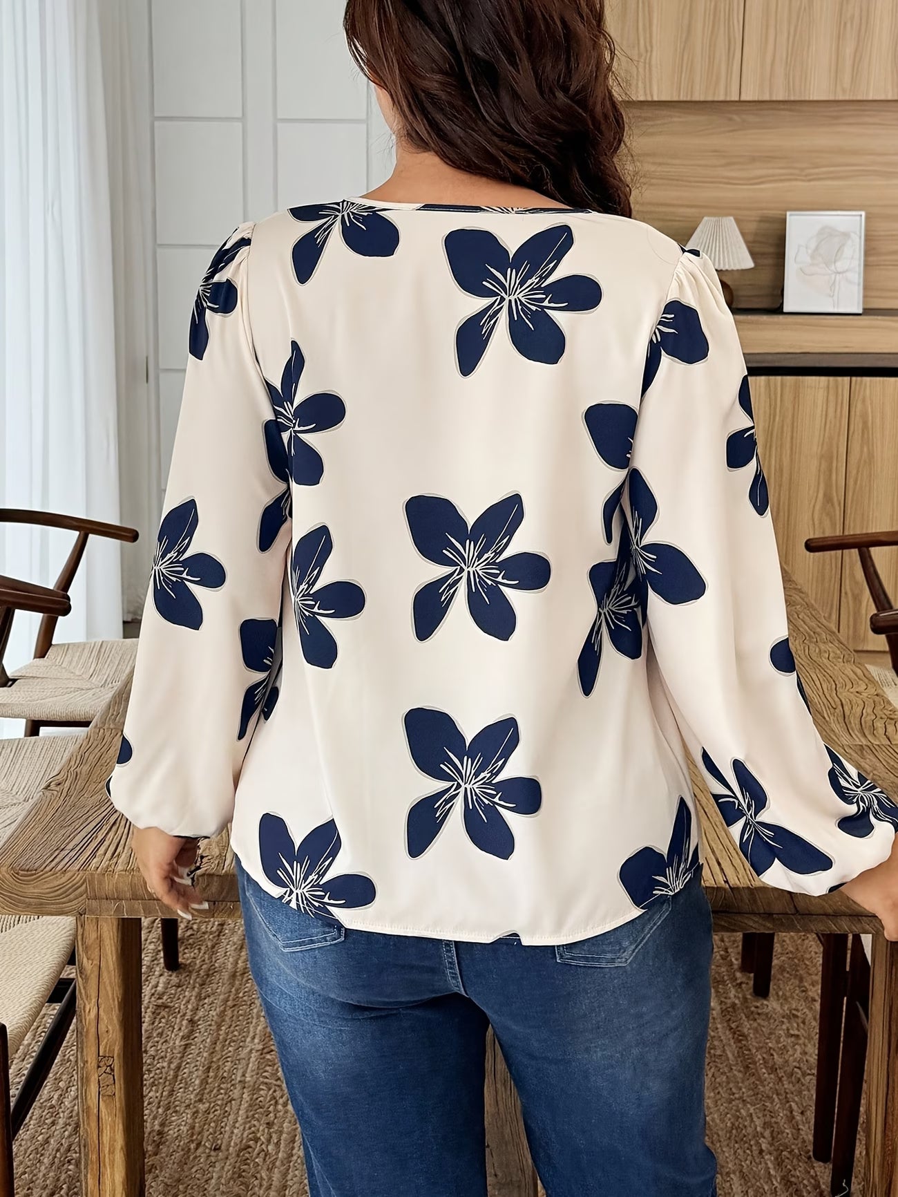 Plus Size Printed Collar Webbing Long Sleeve Blouse — Spring/Autumn