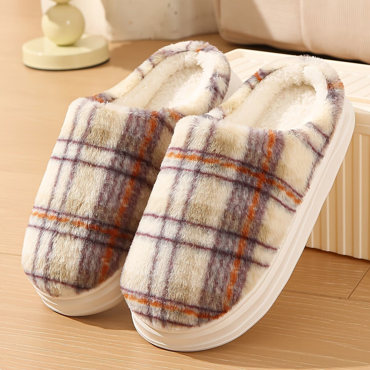 Women's Checkered Slippers – Anti-Slip Wear-Resistant Home Slippers
