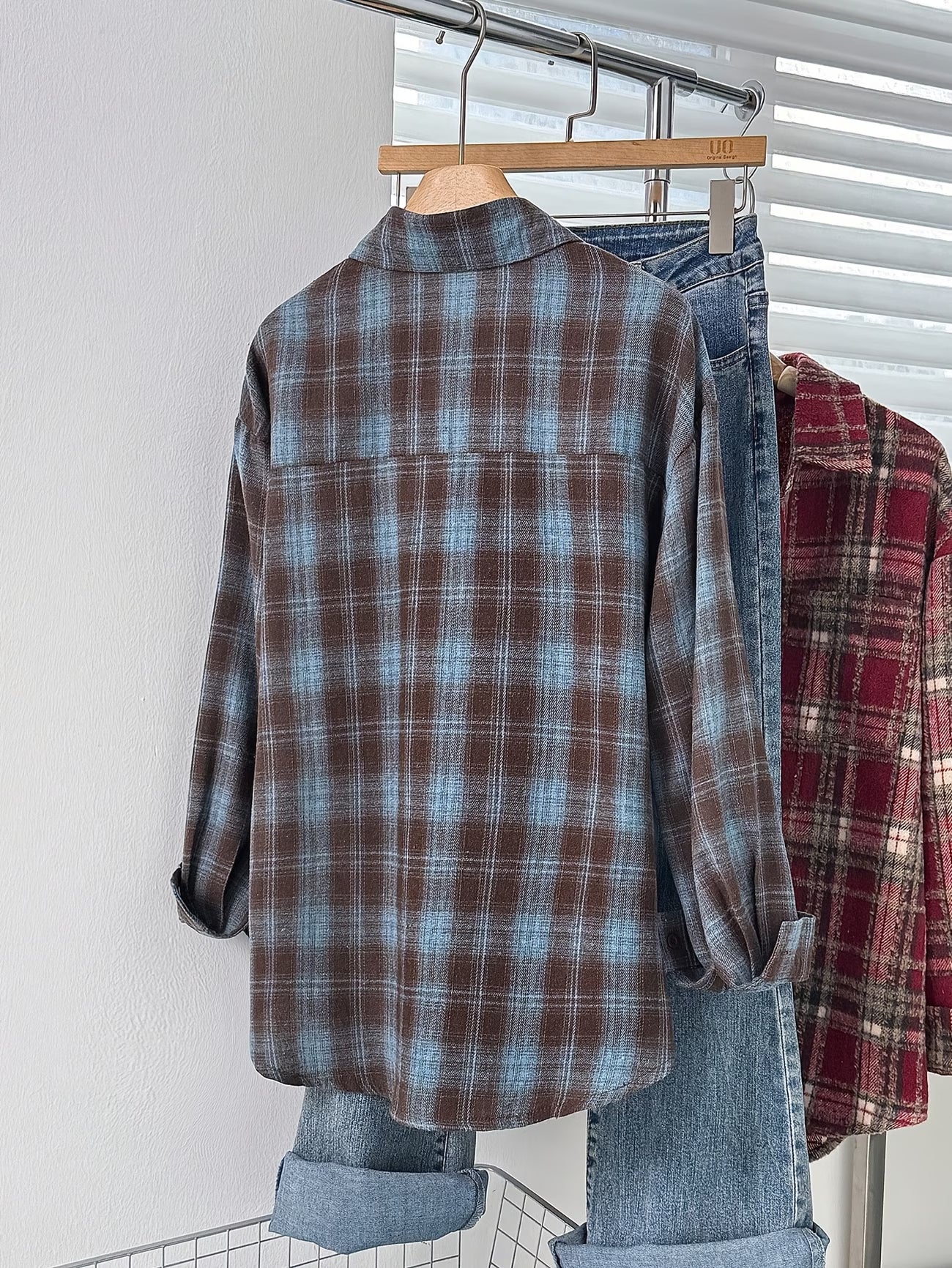 Women's Plaid Button-Front Pocket Casual Shirt
