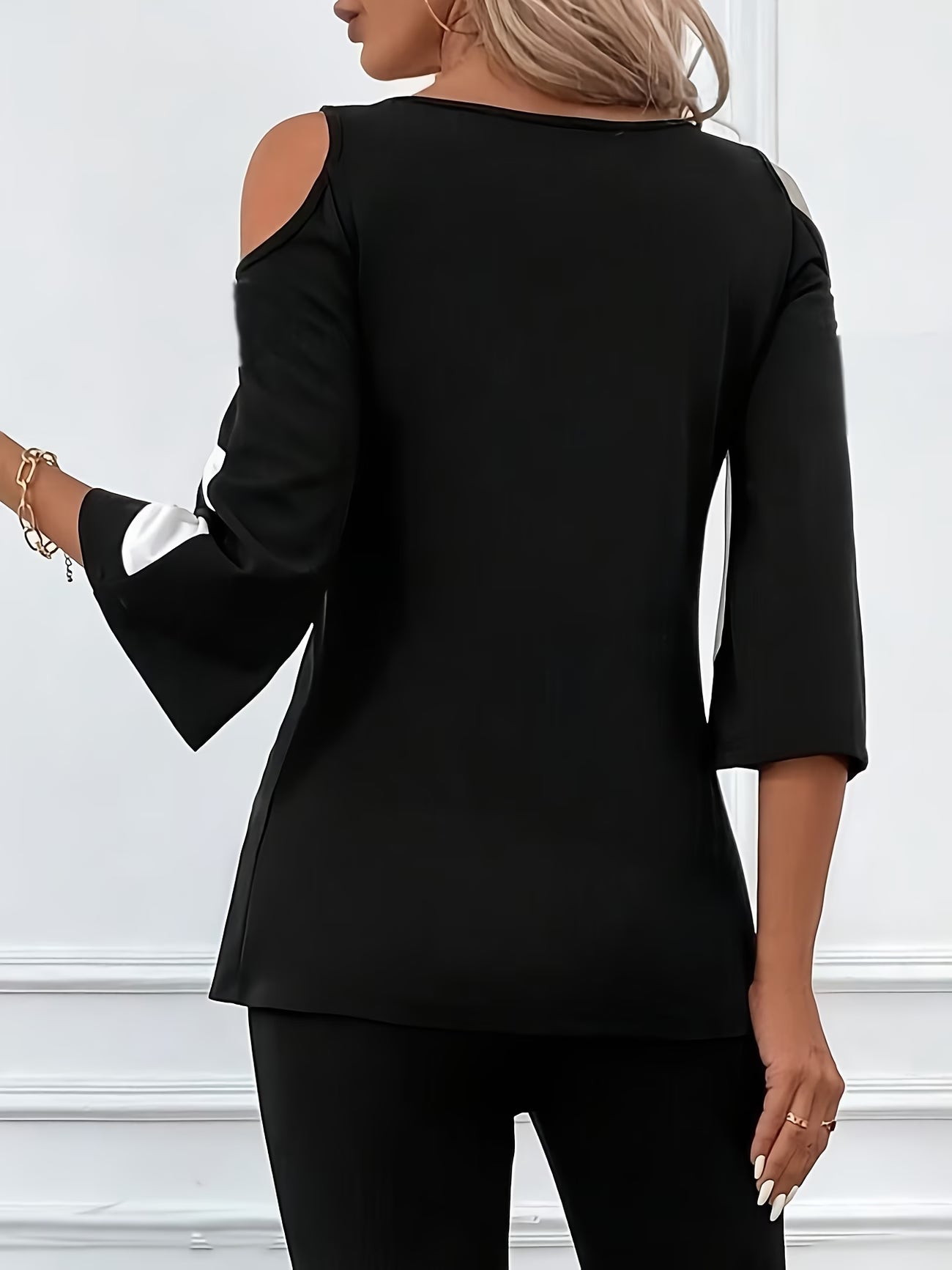 Colour Block Off-Shoulder T-Shirt – Plus Size