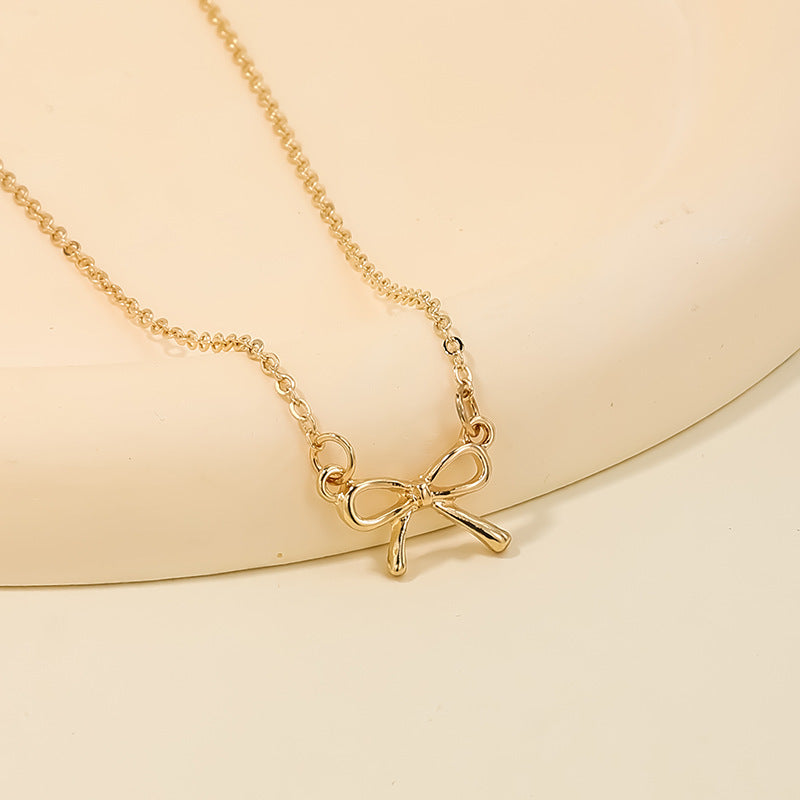 Sweet Light Luxury Bow Necklace