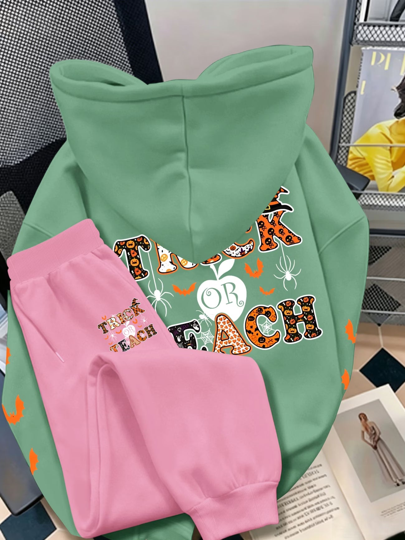 Plus Size Halloween Hooded Sweatshirt Set — Pumpkin & Bat Triple Back Print