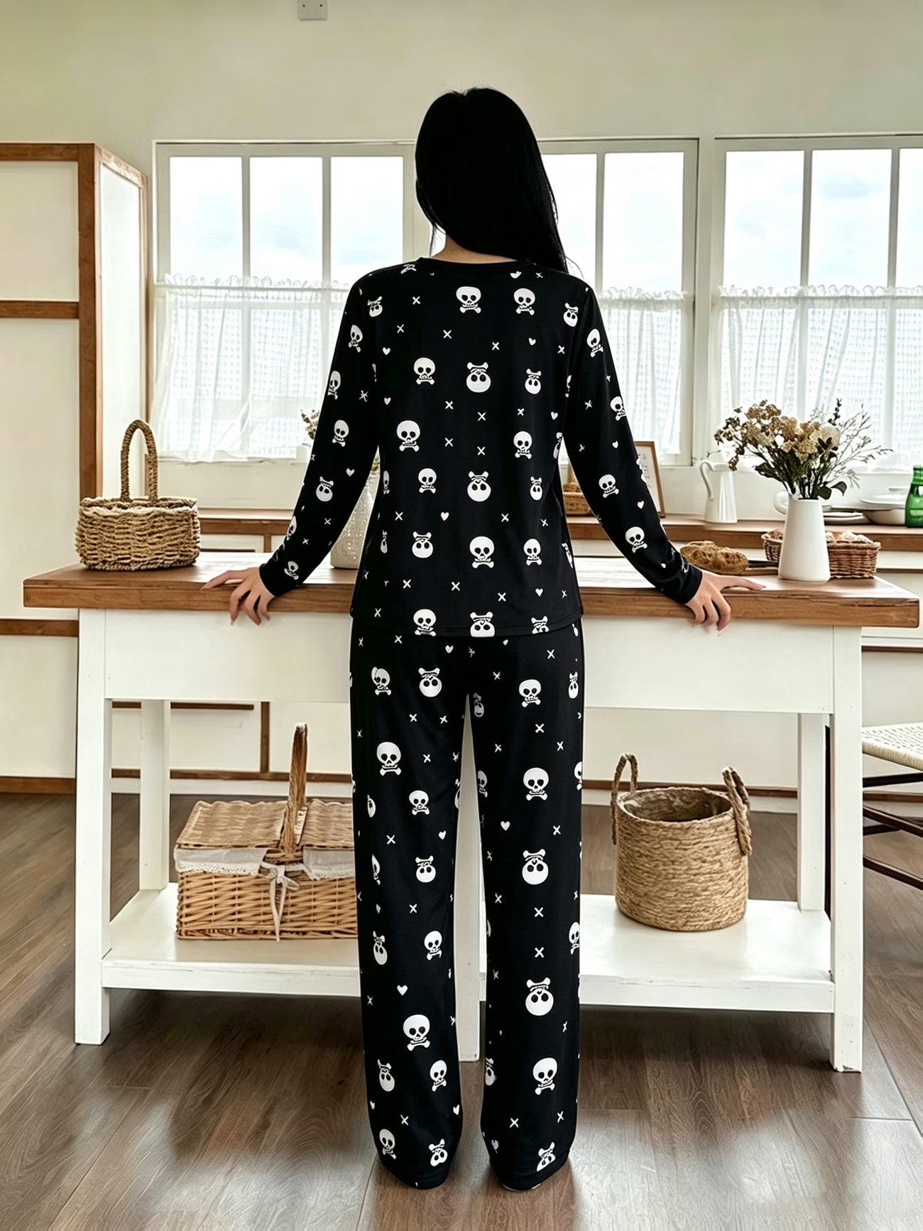 Women's Skull Print Pajama Set – Round Neck Long Sleeve Top & Pants