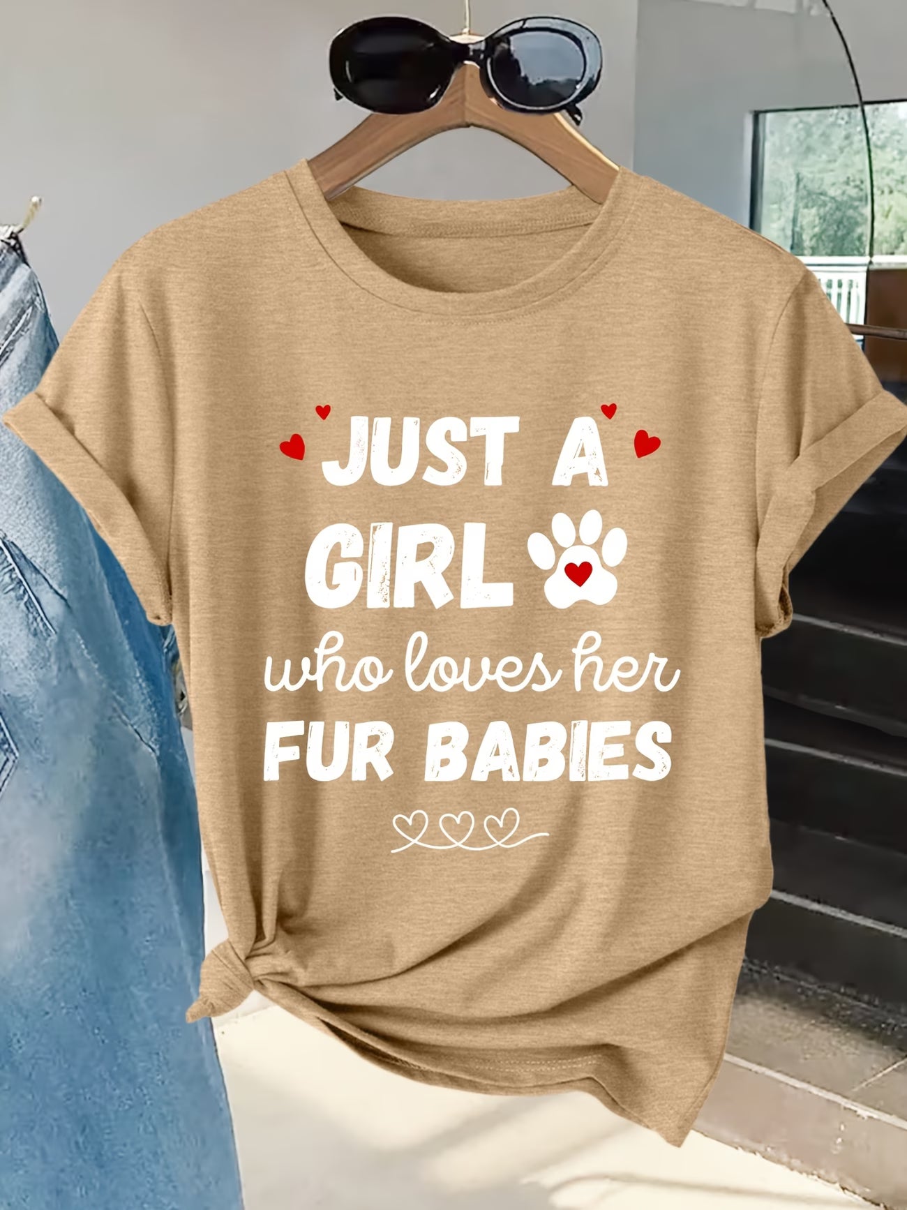 Women's Cute Heart & Pet Print Graphic Tee | Short-Sleeve T-Shirt