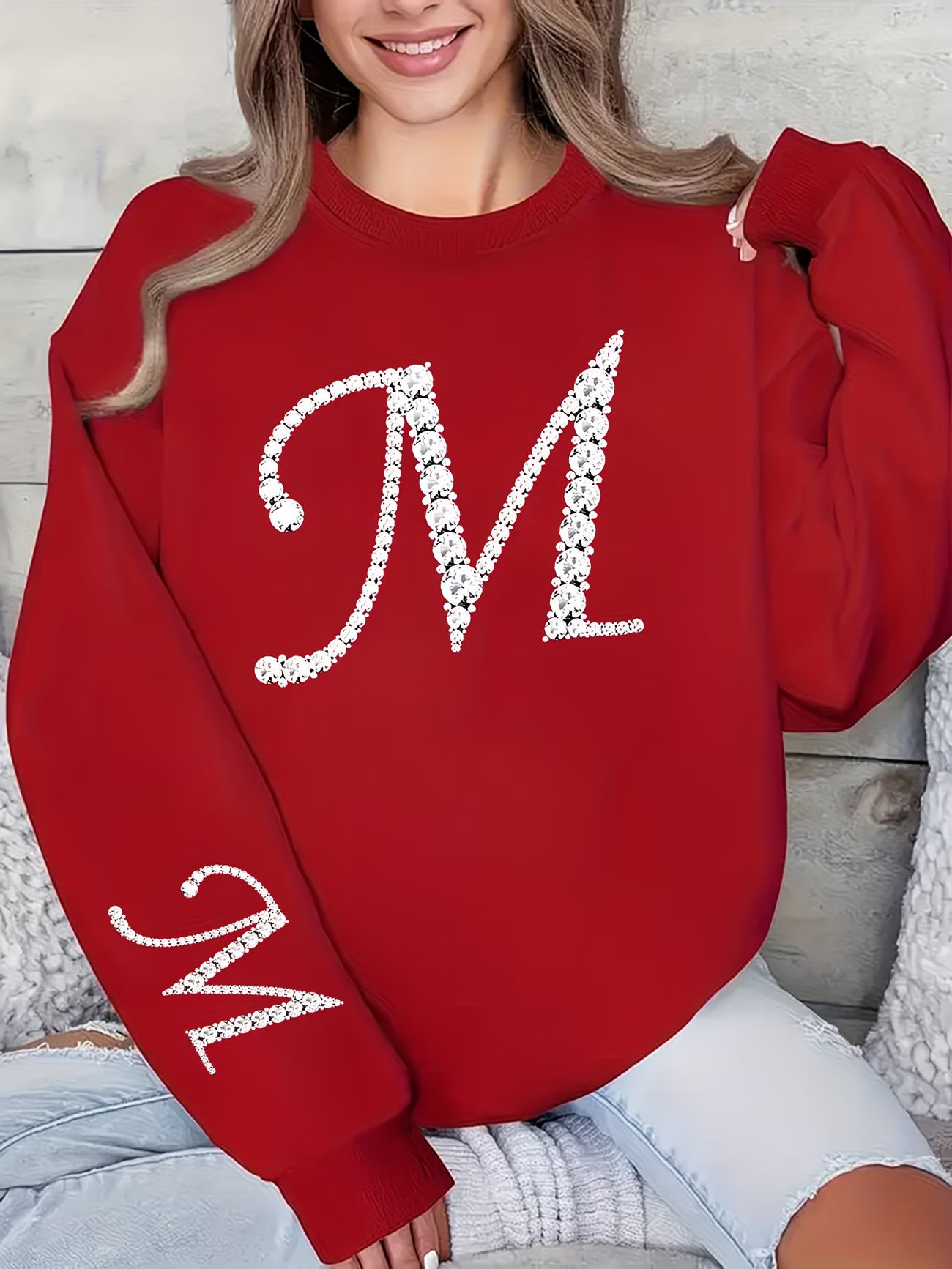 Beautiful Shiny Letter M Simple Pattern Print Pullover Sweatshirt