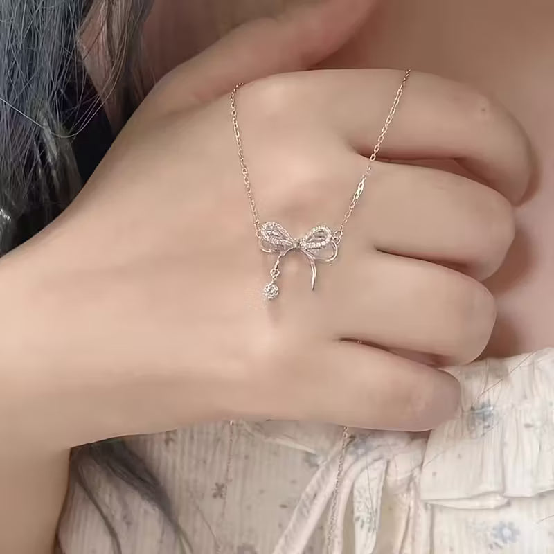 Vintage Bowknot Necklace