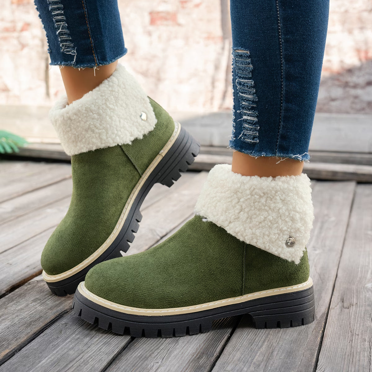 Women's Winter Fringed Snow Boots – Fleece-Lined Thick Sole Short Boots