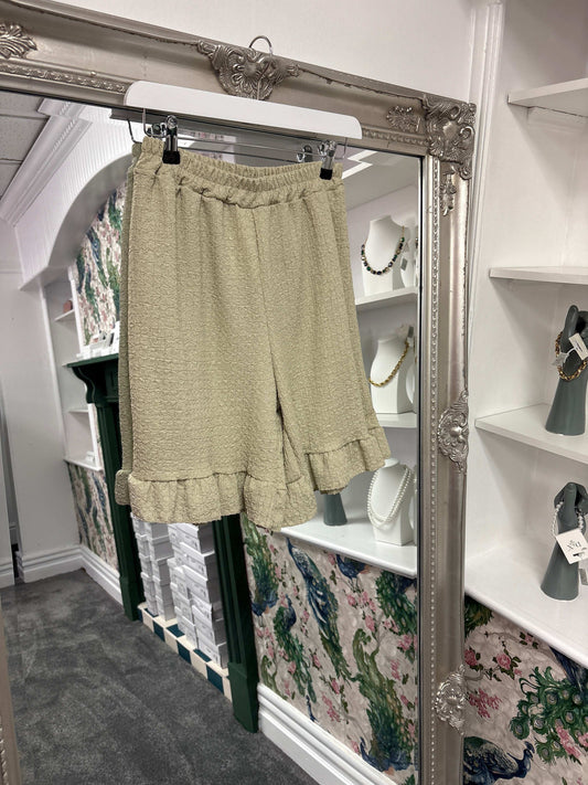 Frill Hem Summer Shorts – One Size Fits 8-16