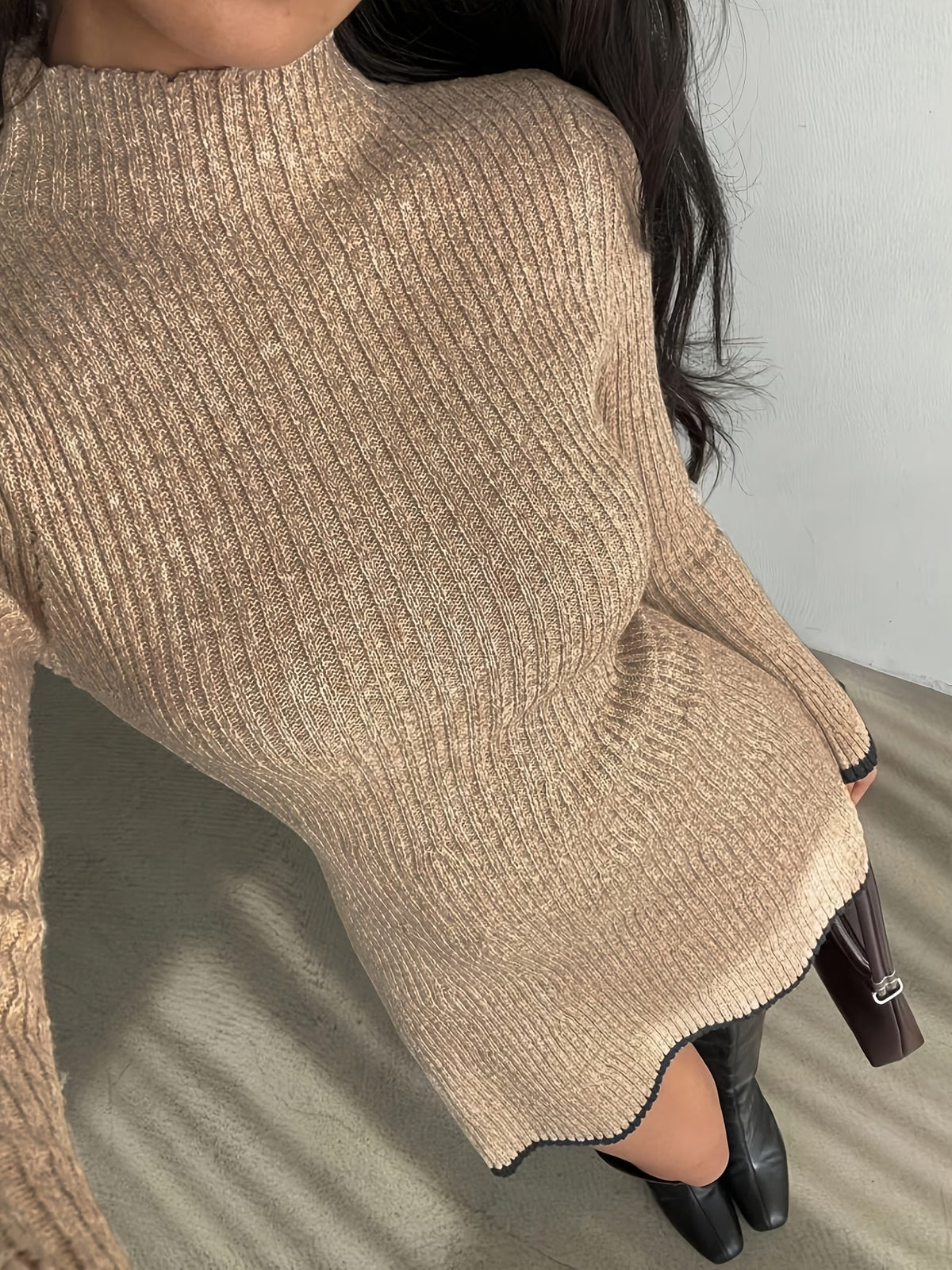 Women's Waist-Cinching Long-Sleeve Dress