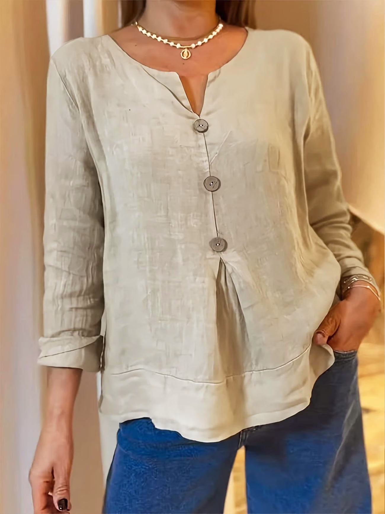 Plus-size Women's Casual - Blend V-neck Long-sleeve Top