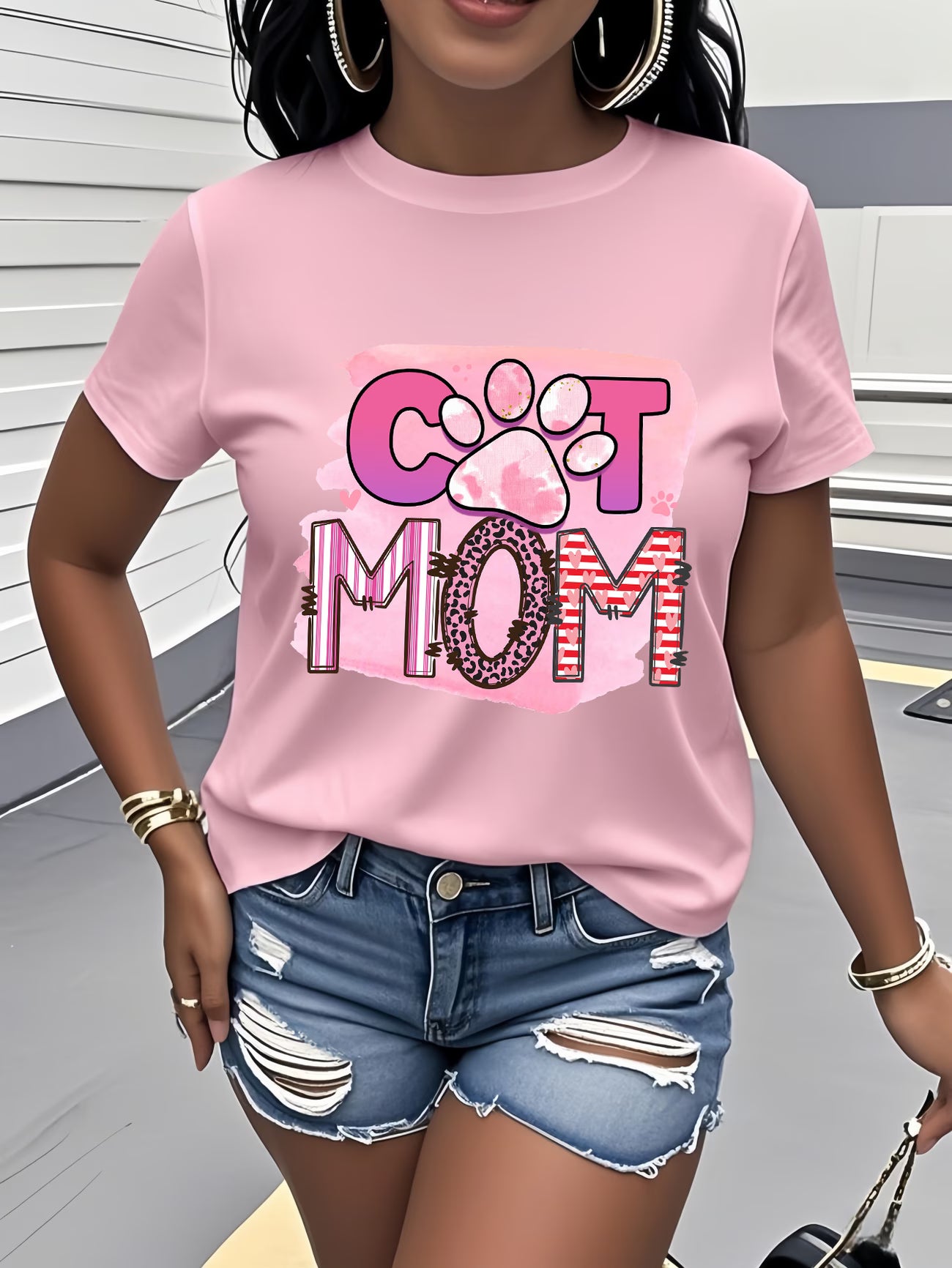 Women's Cat Paw Print "CAT MOM" T-Shirt