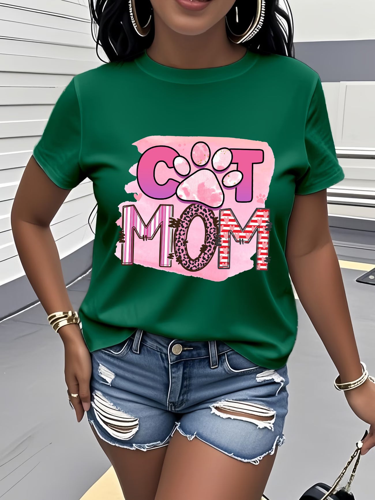 Women's Cat Paw Print "CAT MOM" T-Shirt