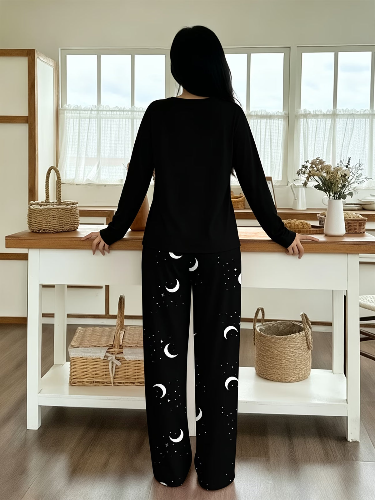 Women's Black & White Cat, Moon & Star Pyjama Set