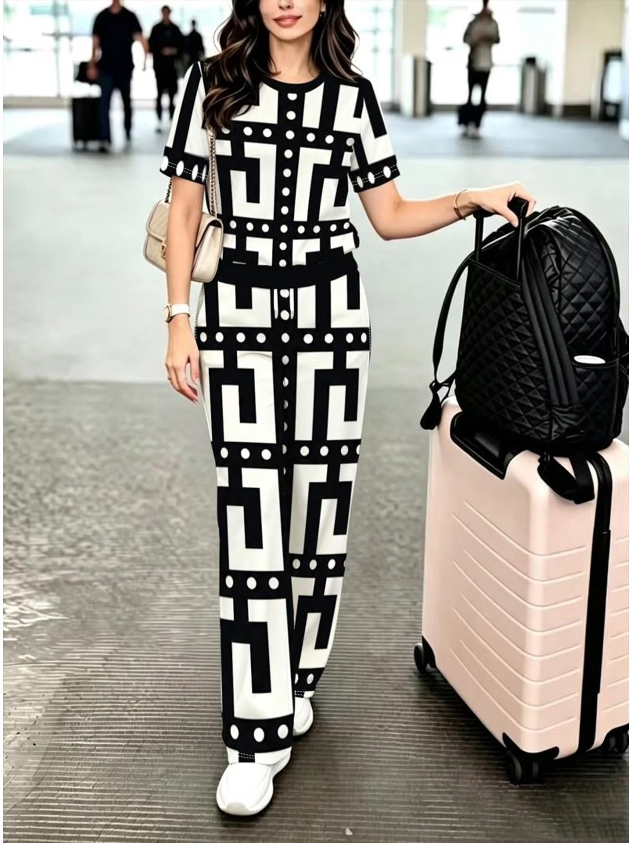 Women's Black & White Geometric Pants Set – Office to Casual Chic