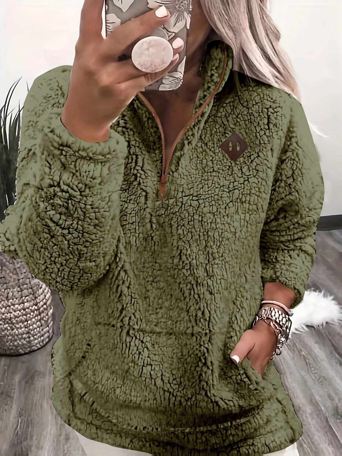 Women's Long Sleeve Zip Sweatshirt