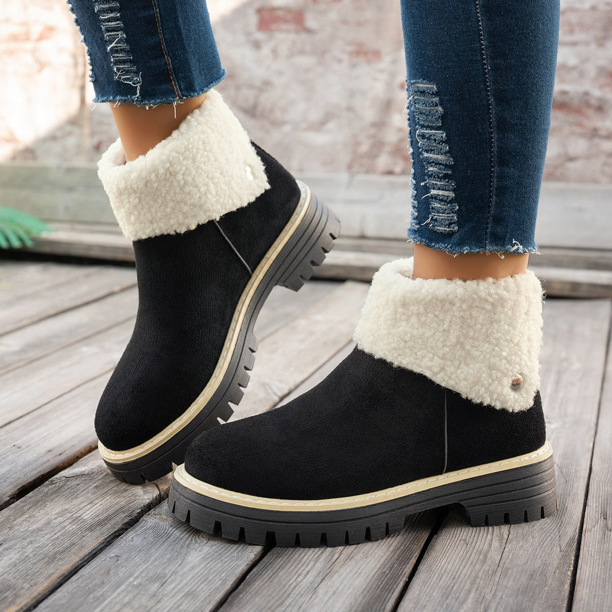 Women's Winter Fringed Snow Boots – Fleece-Lined Thick Sole Short Boots