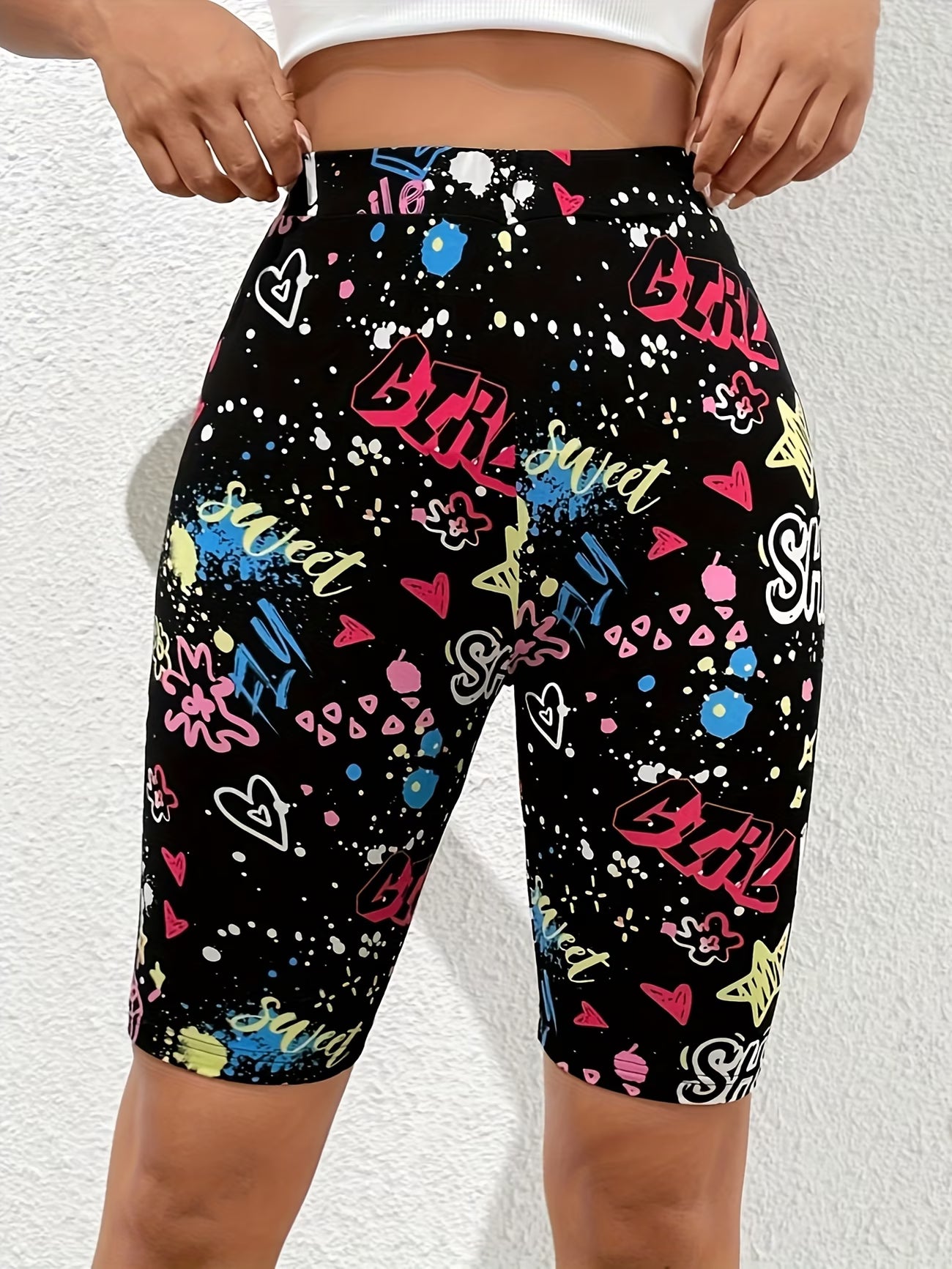 Alphabet Graffiti Print Sculpt Shorts – Stretch Butt-Lifting Fit