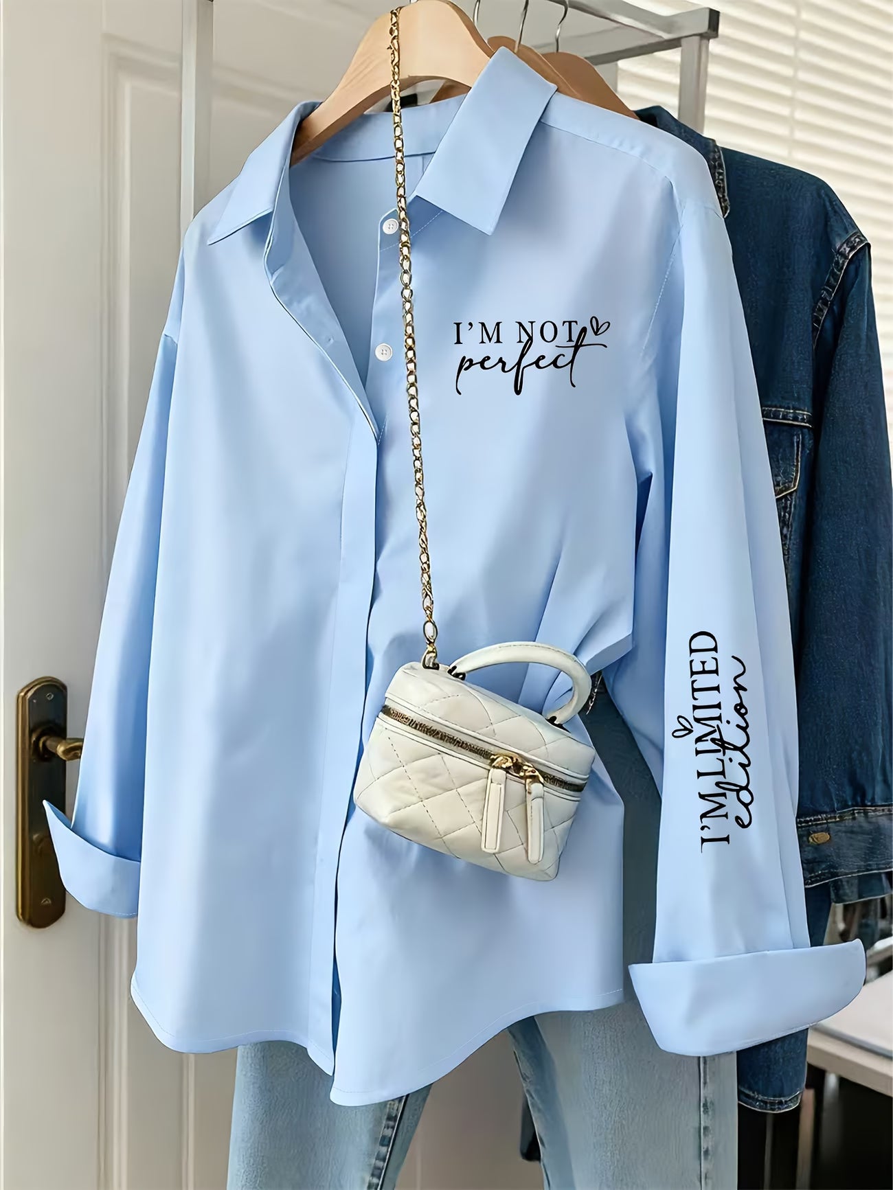 A Loose-Fitting Solid Color Shirt with an Imperfect Design,