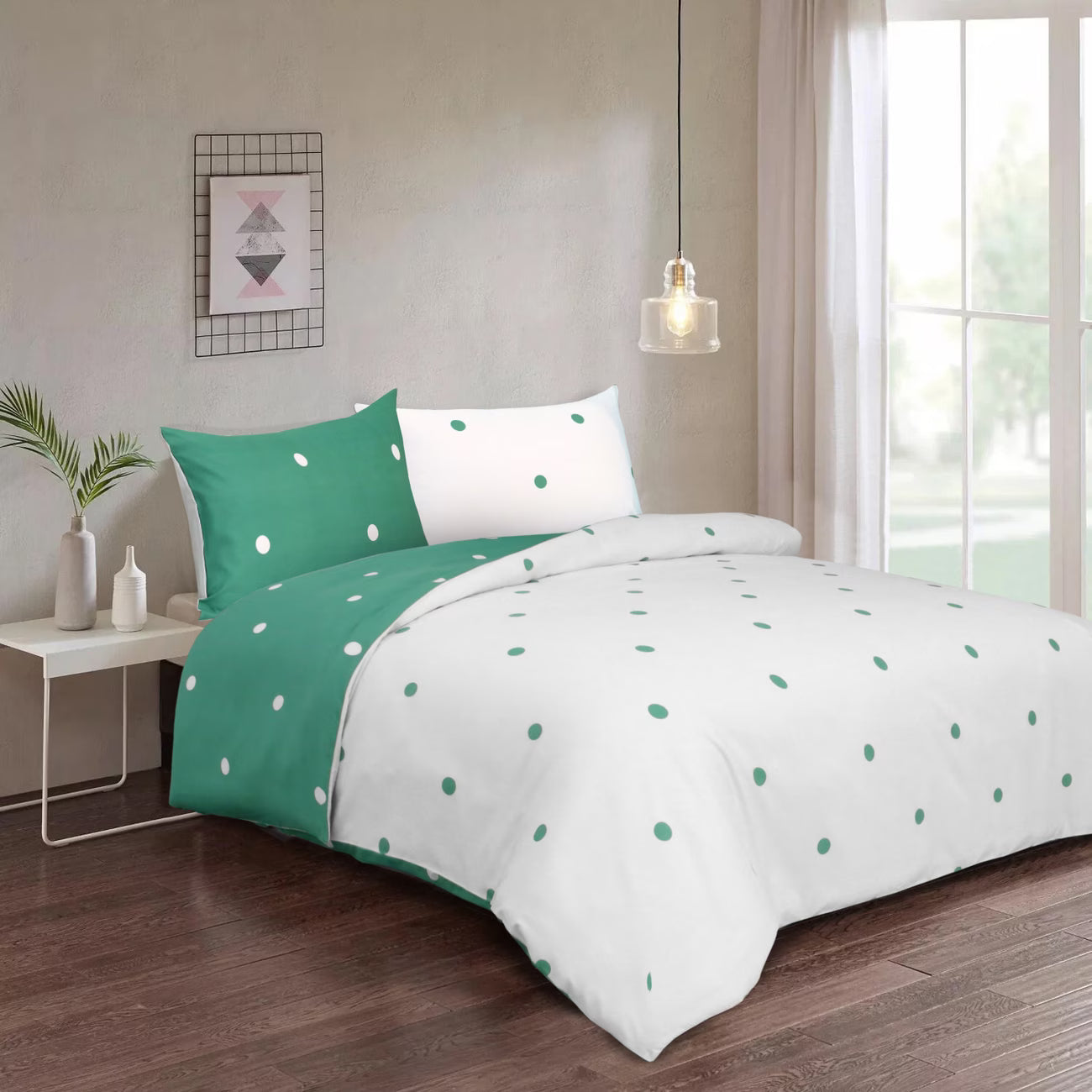 Reversible Polka Dot Duvet Cover Set