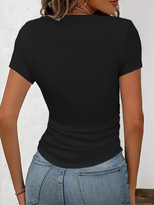 Short-Sleeve T-Shirt with Waist Wrinkle