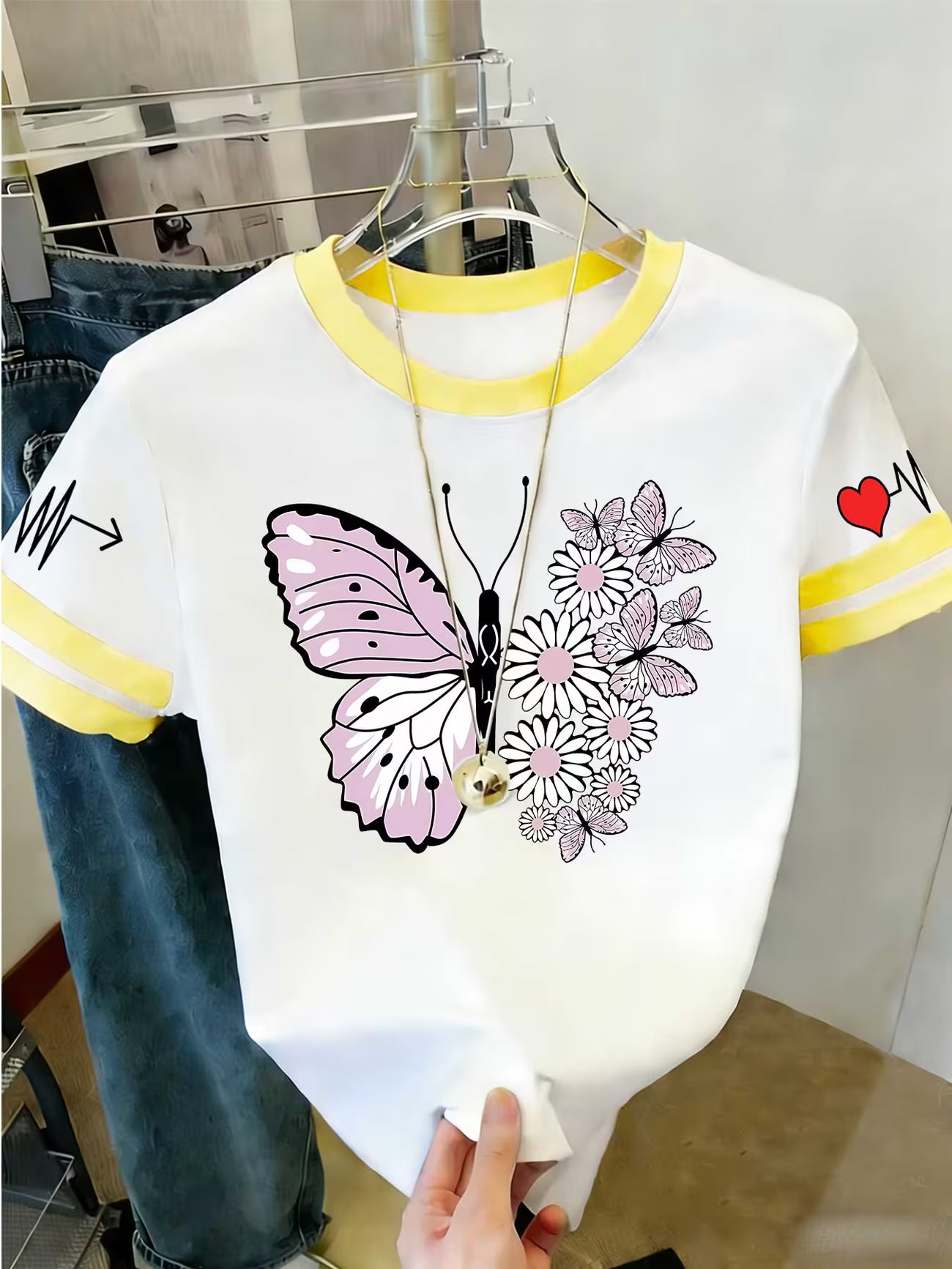 Soft Pink Butterfly & Daisy Print Short-Sleeve Blouse