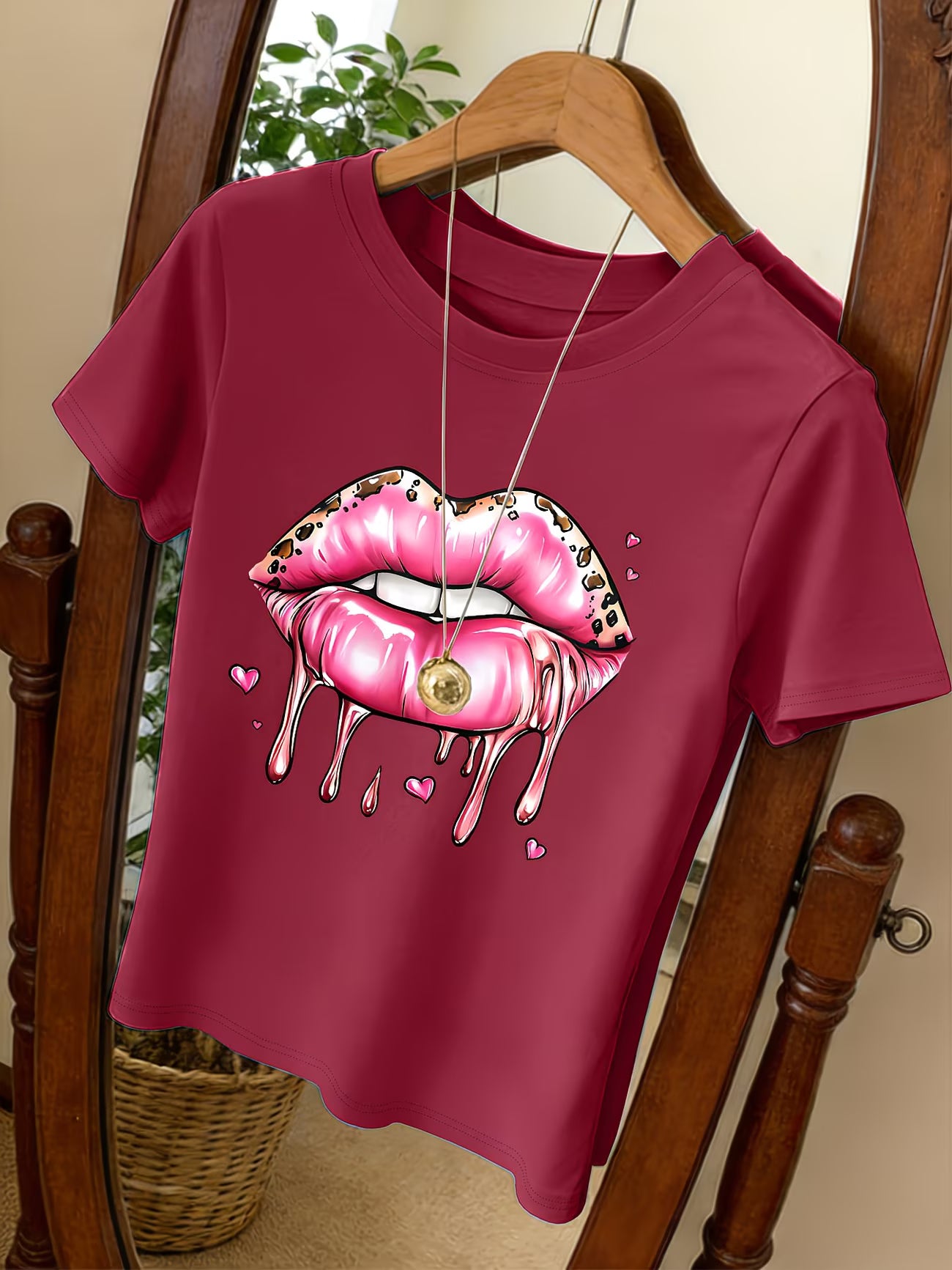 Pink Lip Heart Print Round Neck T-Shirt