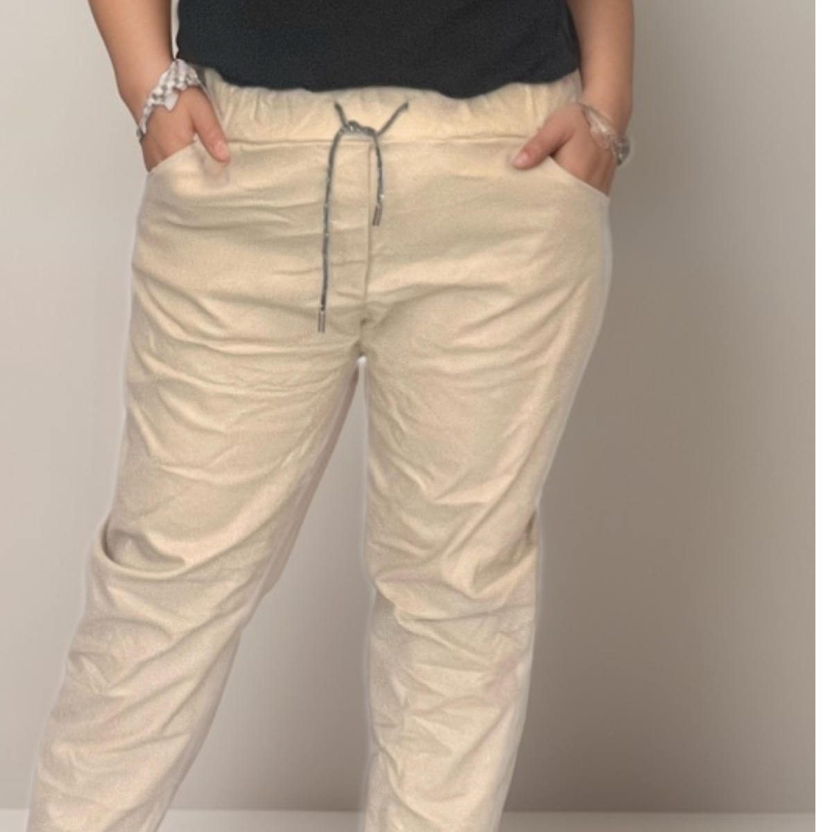 FAUX LEATHER VERY STRETCHY MAGIC TROUSERS / JEANS