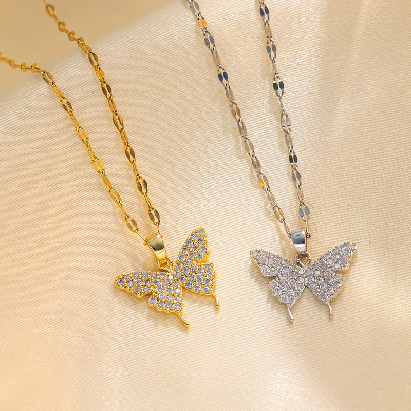 Bow Knot Pendant Necklace — Gold-Plated Titanium Steel on Wavy Chain