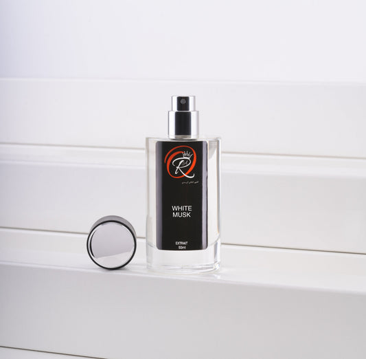 WHITE MUSK
