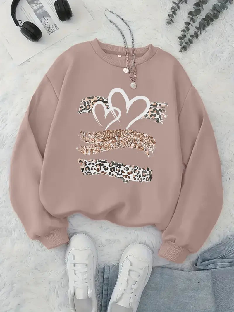 Trendy Oversized sweater  with Heart & Leopard Print -