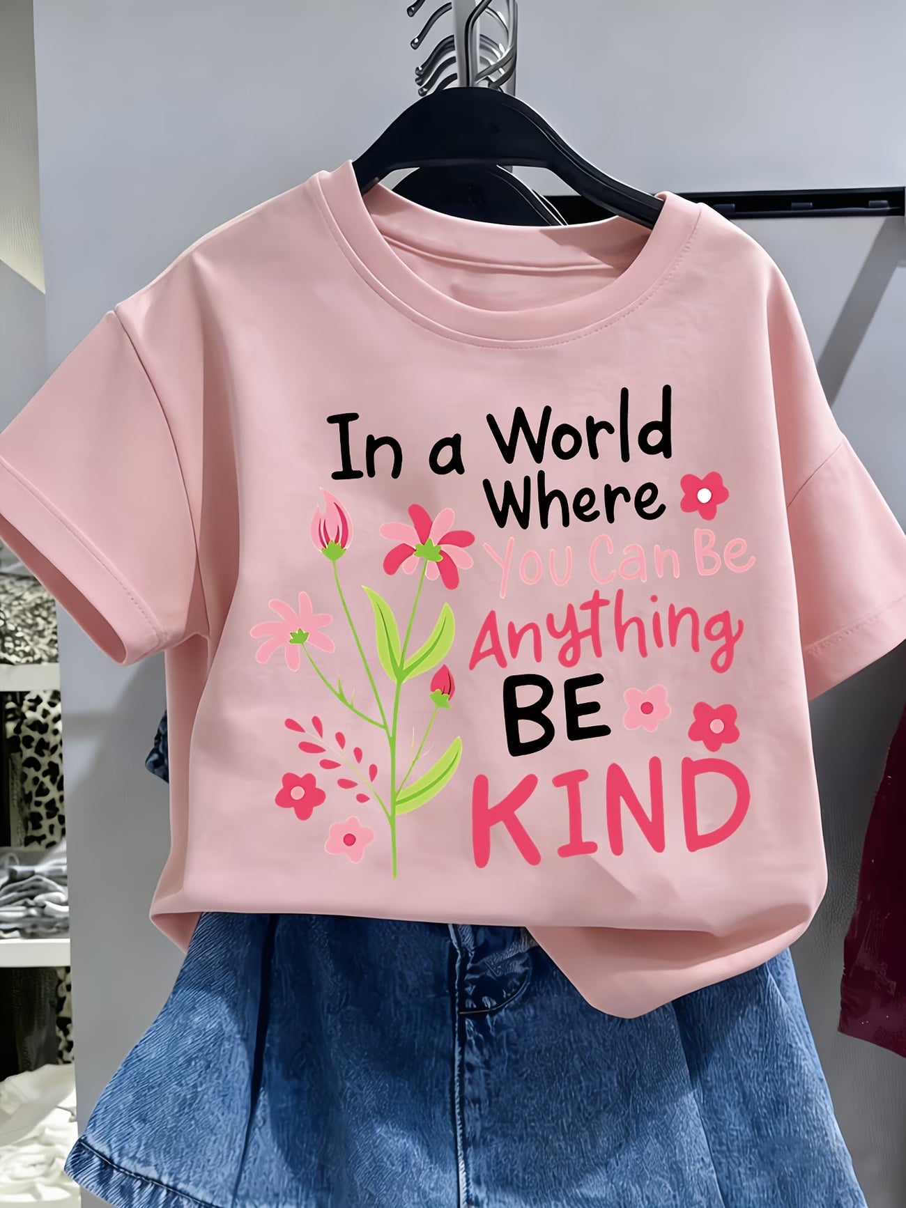 BE KIND Floral Motivational Print Women's T-Shirt