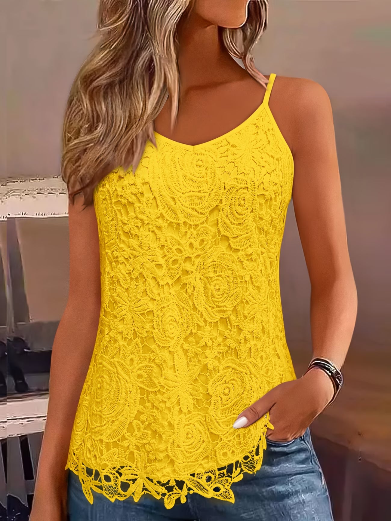 Women's Lace Patchwork V-Neck Camisole Top – Sleeveless