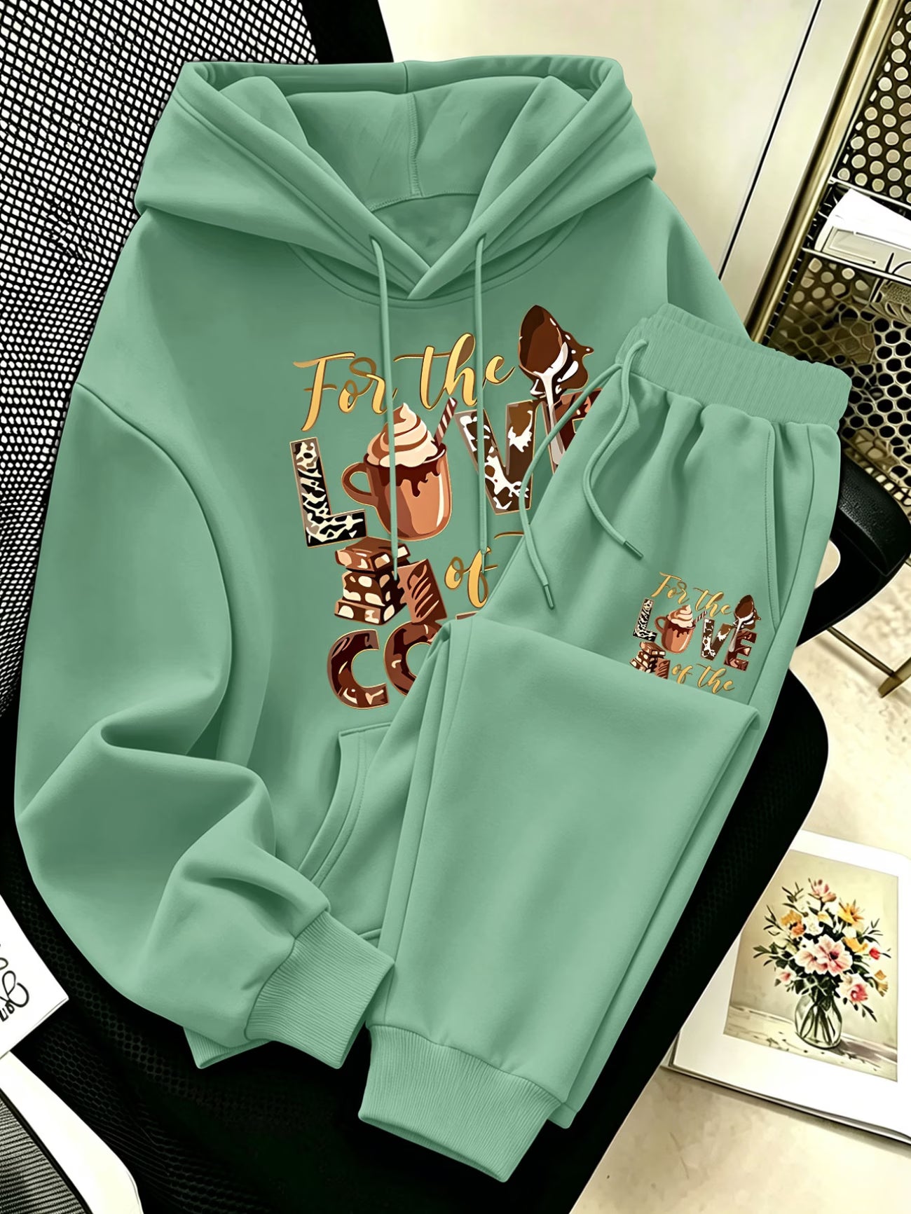Plus Size Coffee & Dessert Print Hoodie & Pants Set — Vibrant Cute Design