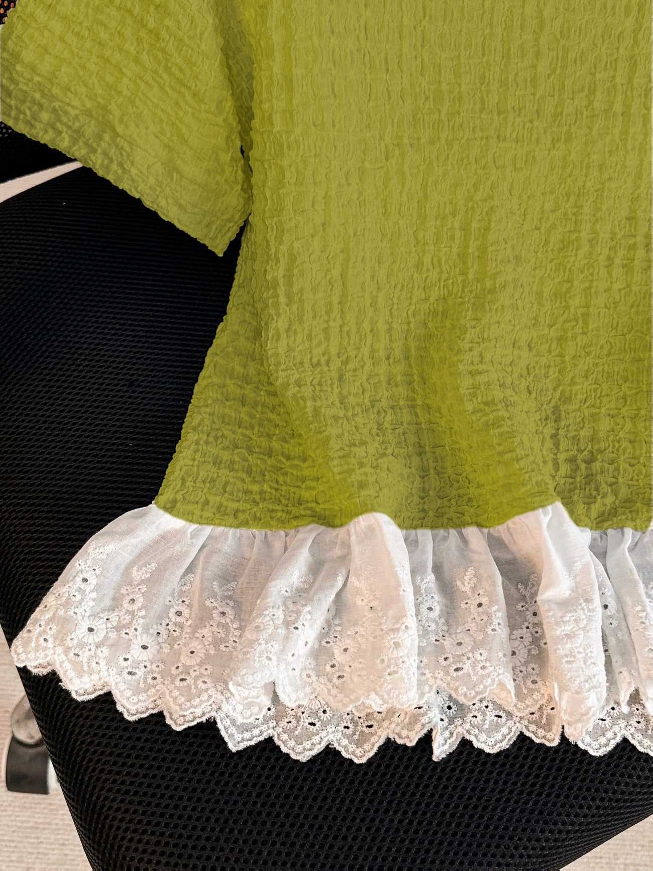 Women's Ruched Lace Patchwork Blouse — Embroidered Short Sleeve Round Neck Top