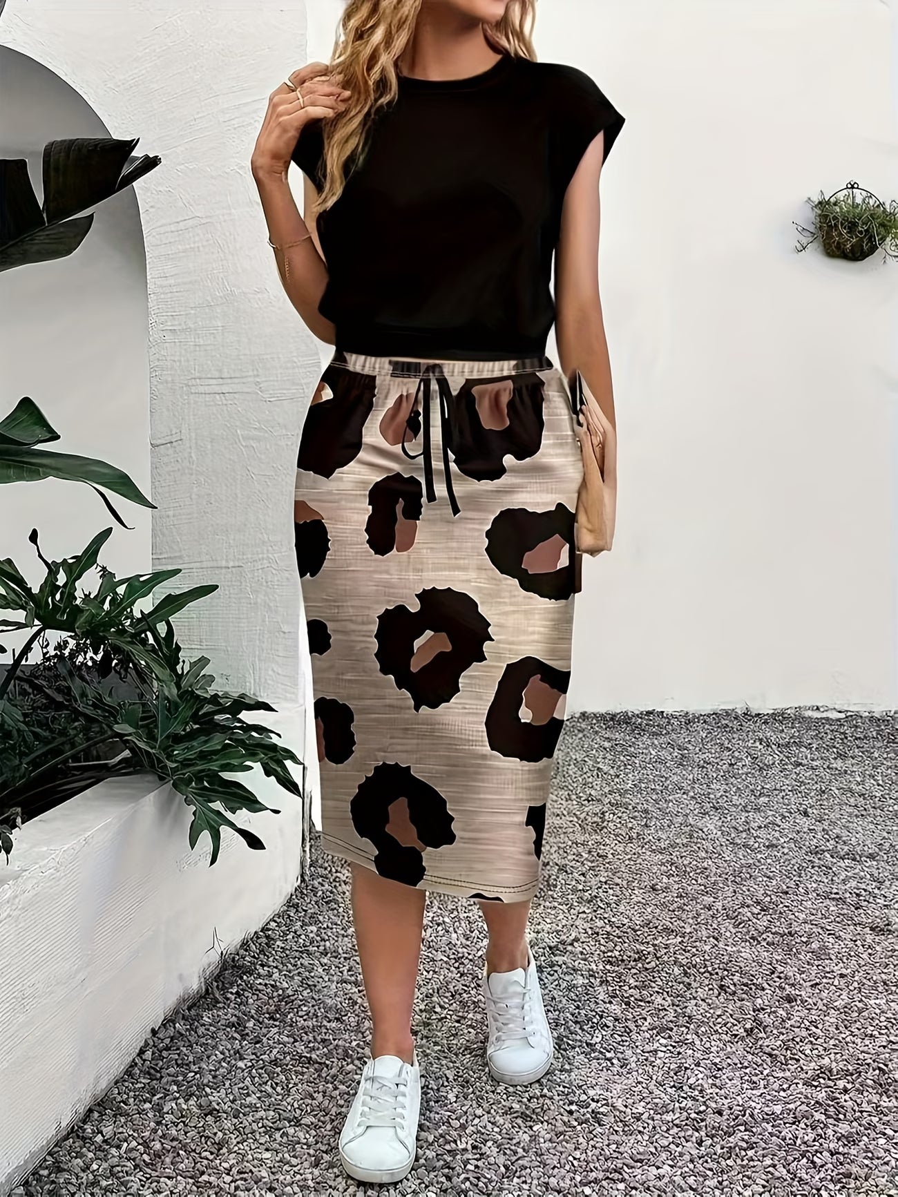 Casual Skirt Set with Black Short-Sleeve T-Shirt