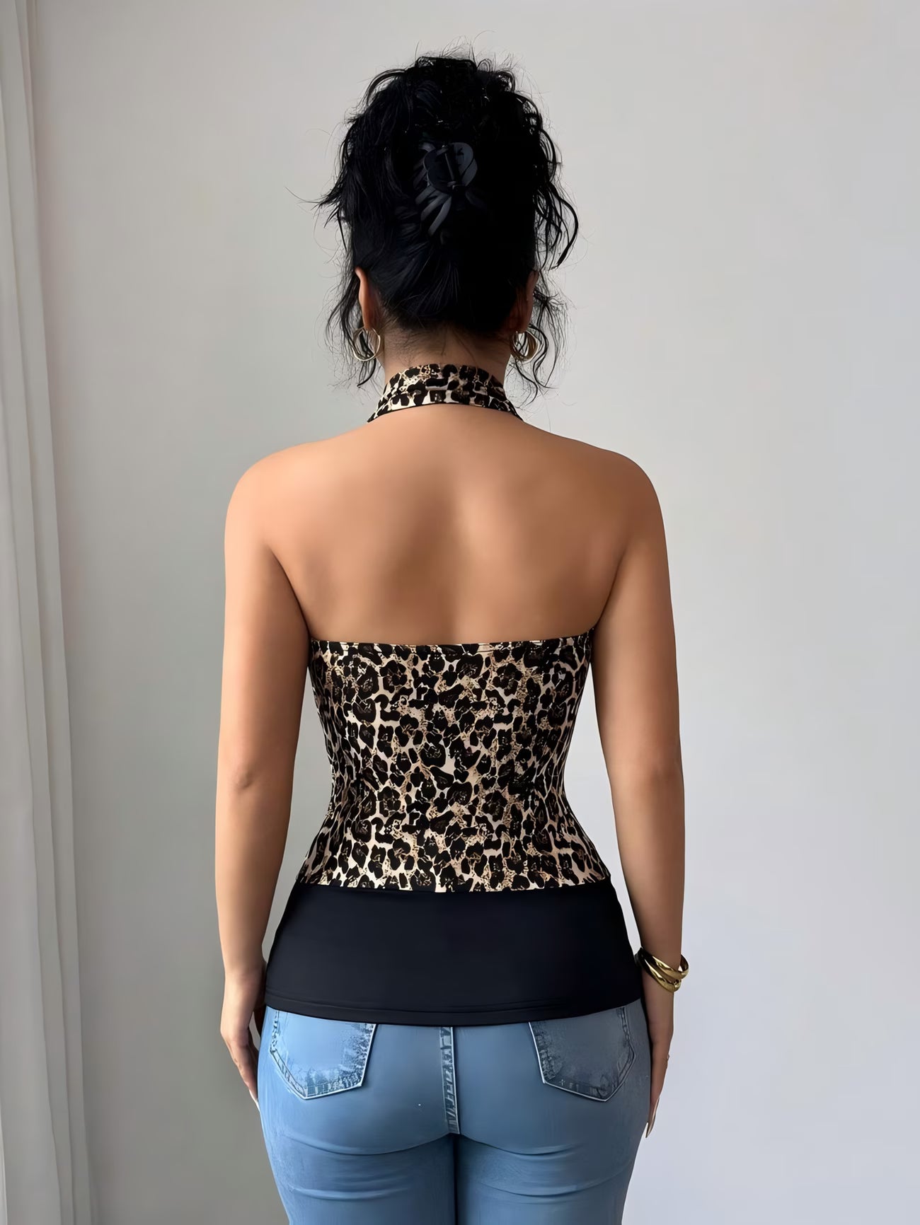2-in-1 Leopard Print and Black Halter Neck Tank Top