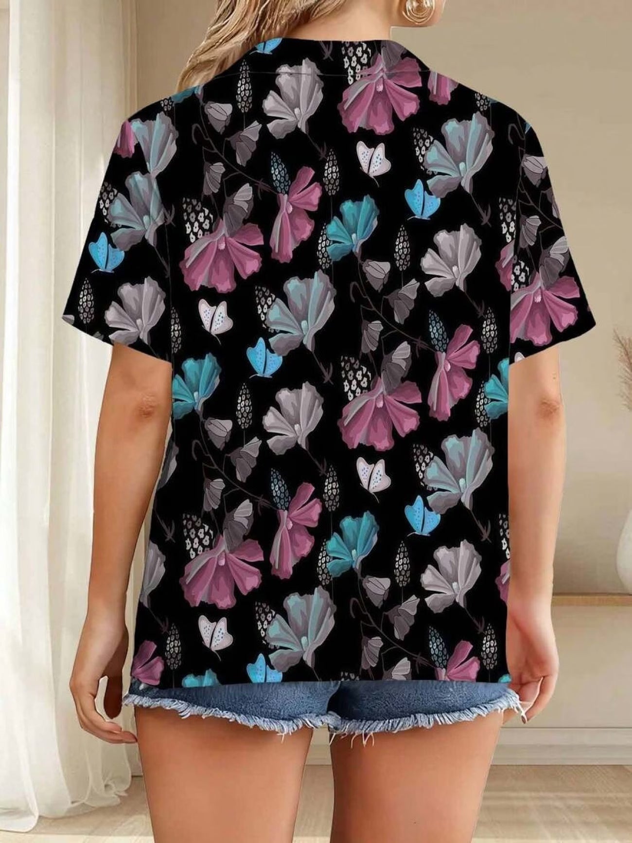 Women's Digital Print Top – All-Over Print Short Sleeve