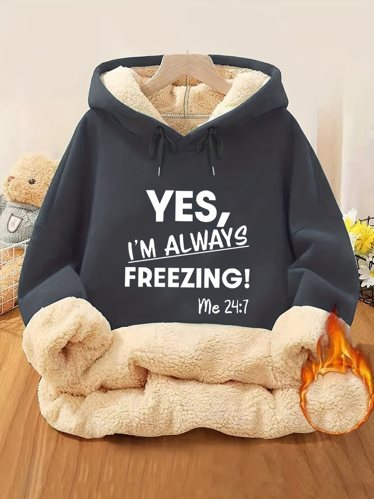 Women's Fleece-Lined Hooded Sweatshirt with Pockets