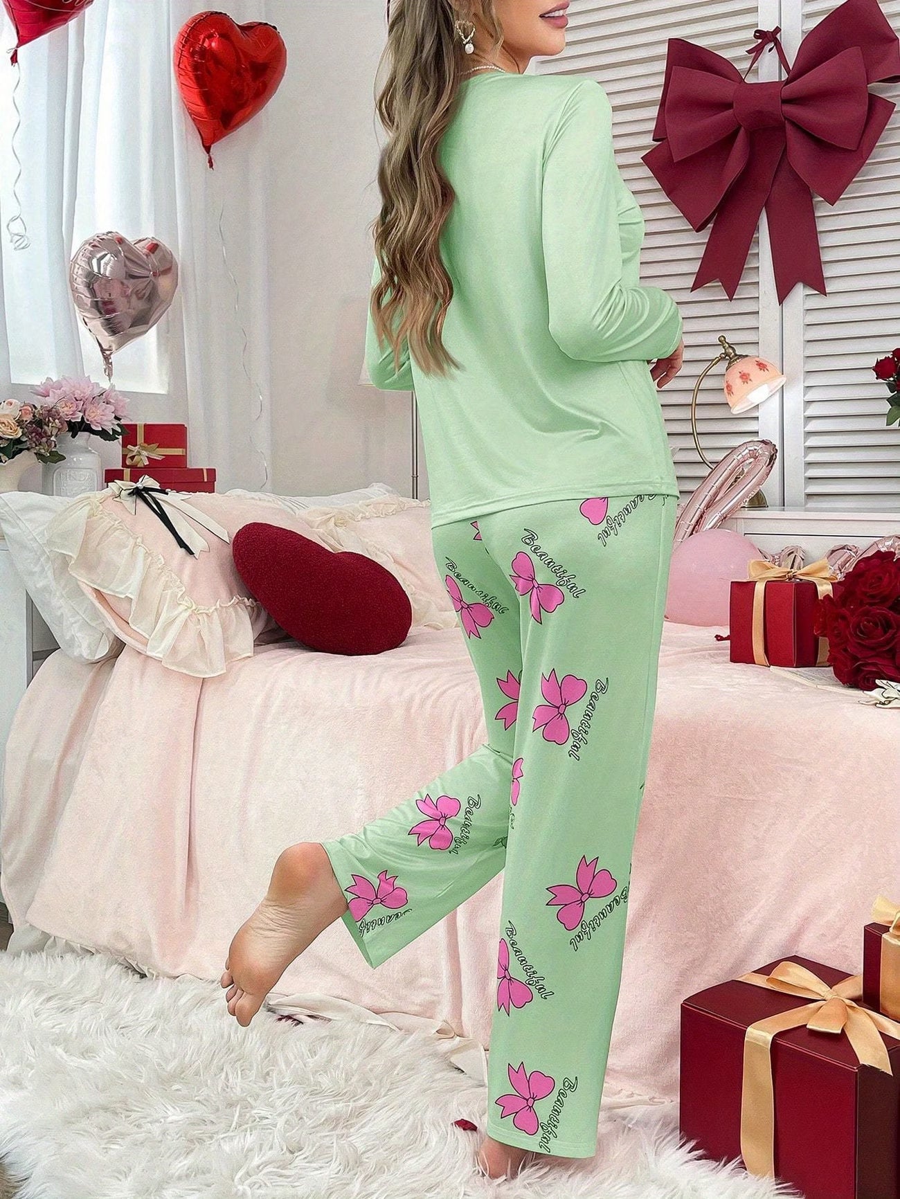 Women's Bow Tie Print Long-Sleeve Pajama Set