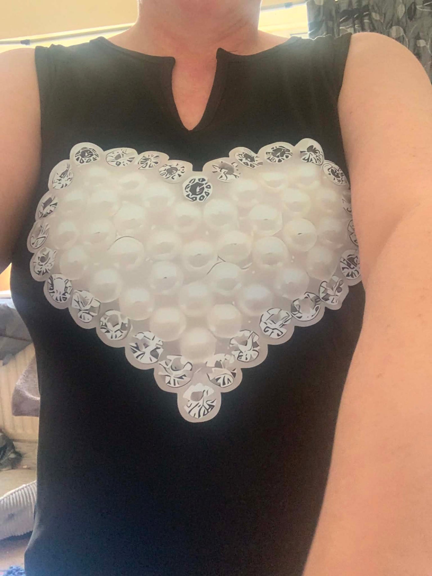 Women's Sleeveless V-Neck Top with Pearl Heart & Rhinestone Embellishments