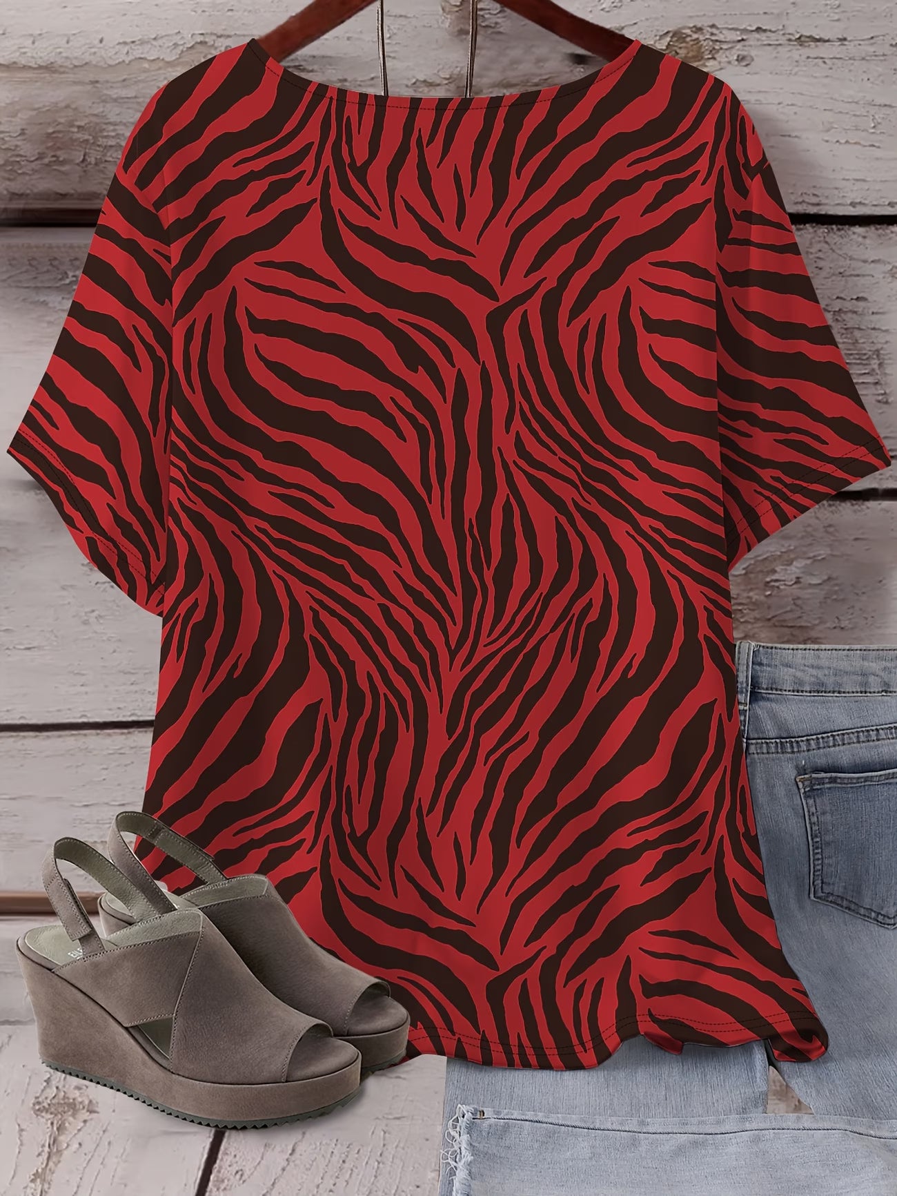 Plus Size Women's Bohemian Irregular Zebra Print Short Sleeve T-Shirt