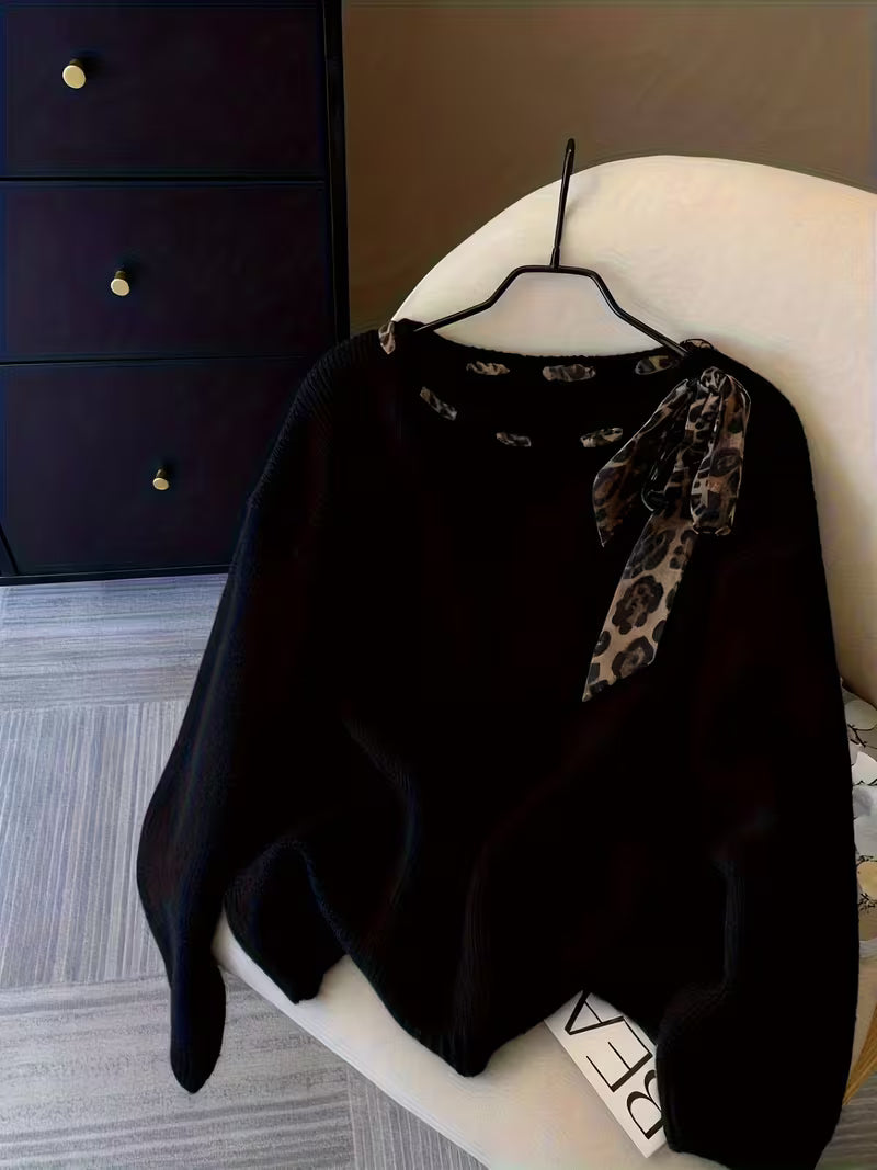 Oversized Sweater with Leopard Print Collar & Bow Tie