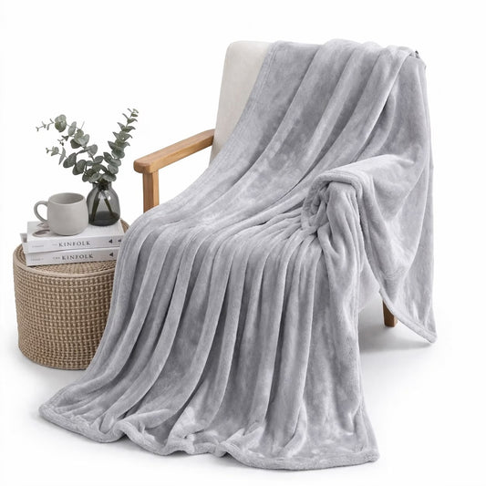 Silver Faux Fur Fleece Throw Blanket, 150 × 200 cm