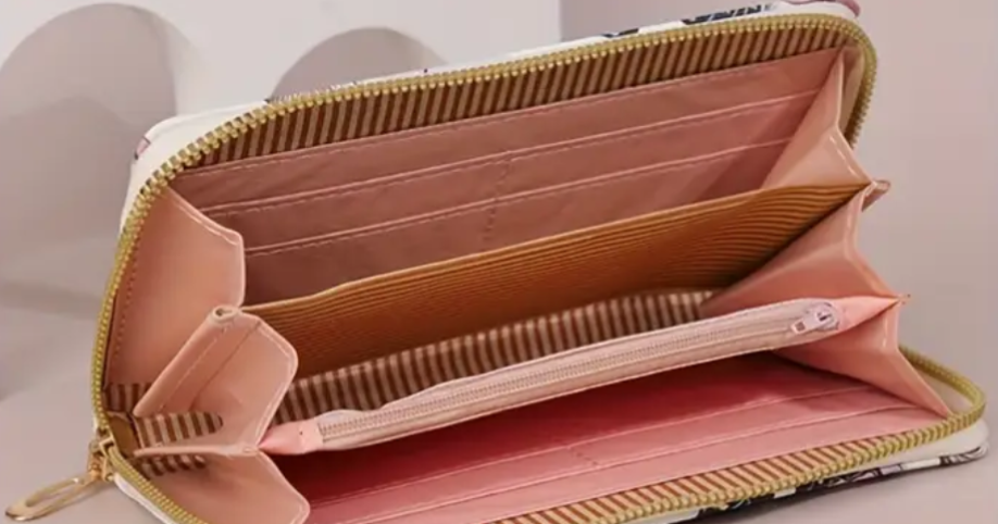 The Long Bee Wallet