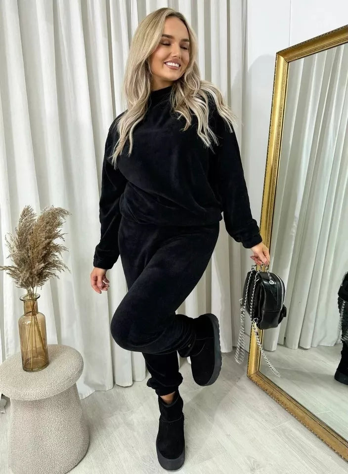 LADIES VELOUR FLUFFY JOGGER TOP C0-ORD SUIT